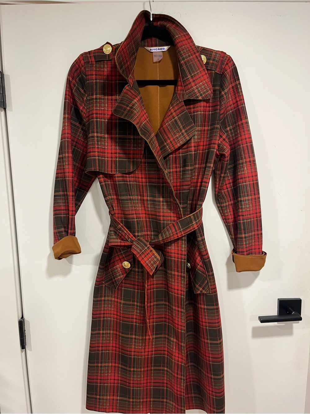 Nygard Red Plaid Trench Coat with Contrast Camel Collar - Picture 2 of 7